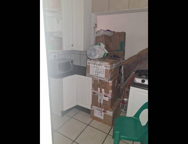 2 BEDROOM PROPERTY TO RENT IN RABIE RIDGE
